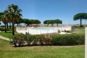 Apartment in residence with SWIMMING POOL